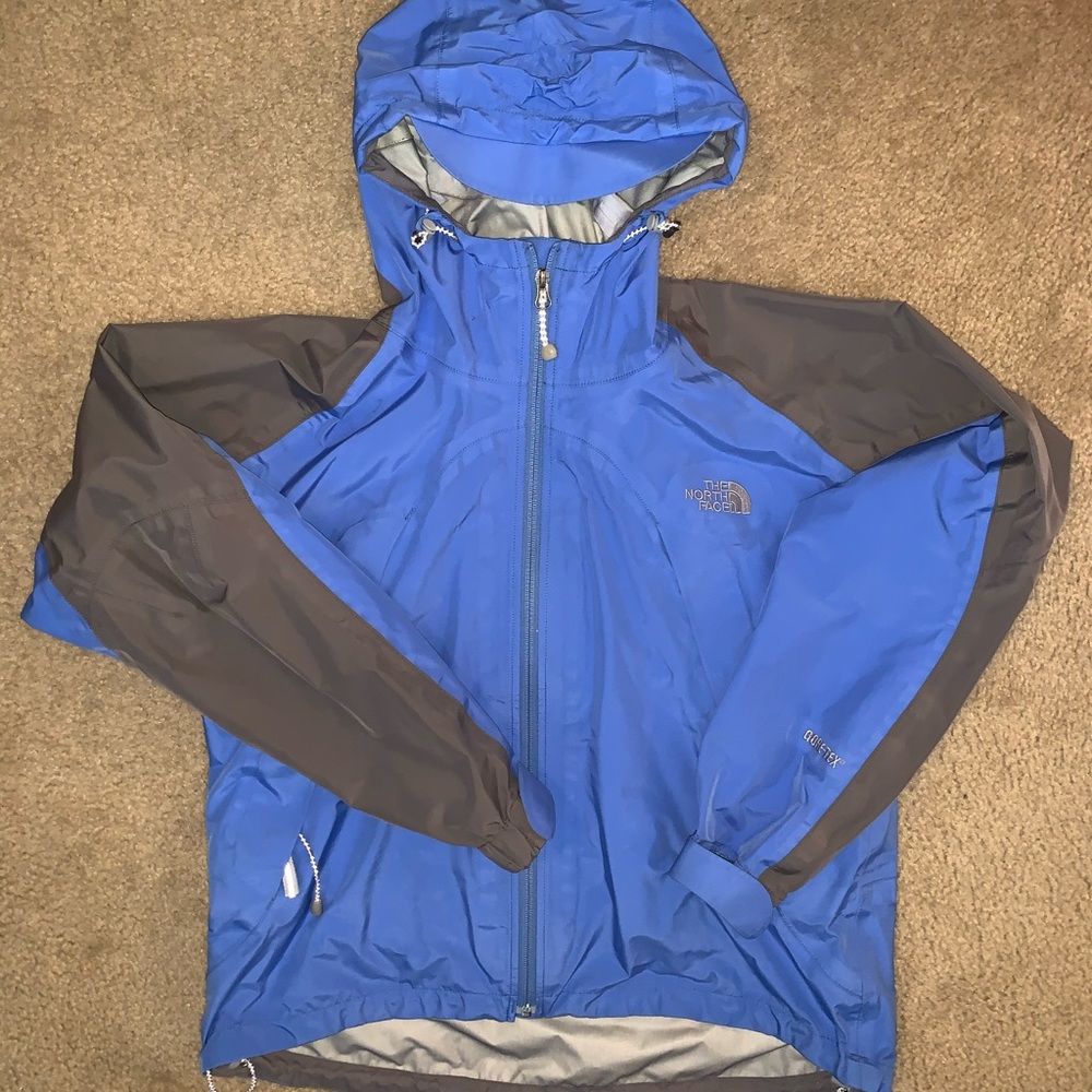 North Face Women’s Gore-Tex Jacket Large